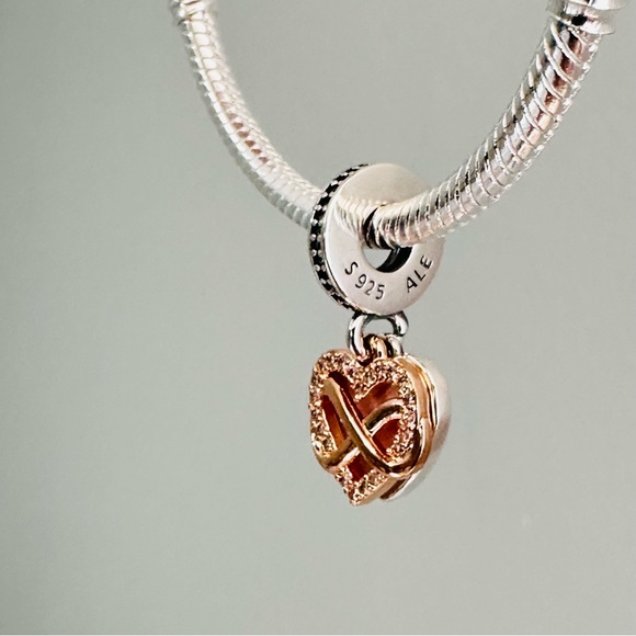 NEW Authentic Pandora 2tone Sparkling Infinity Heart Dangle Charm - Picture 1 of 7